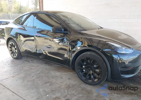2023 Tesla Model Y Awd/Long Range Dual Motor All-Wheel Drive из США, поврежденный, VIN 7SAYGDEE6PF814758